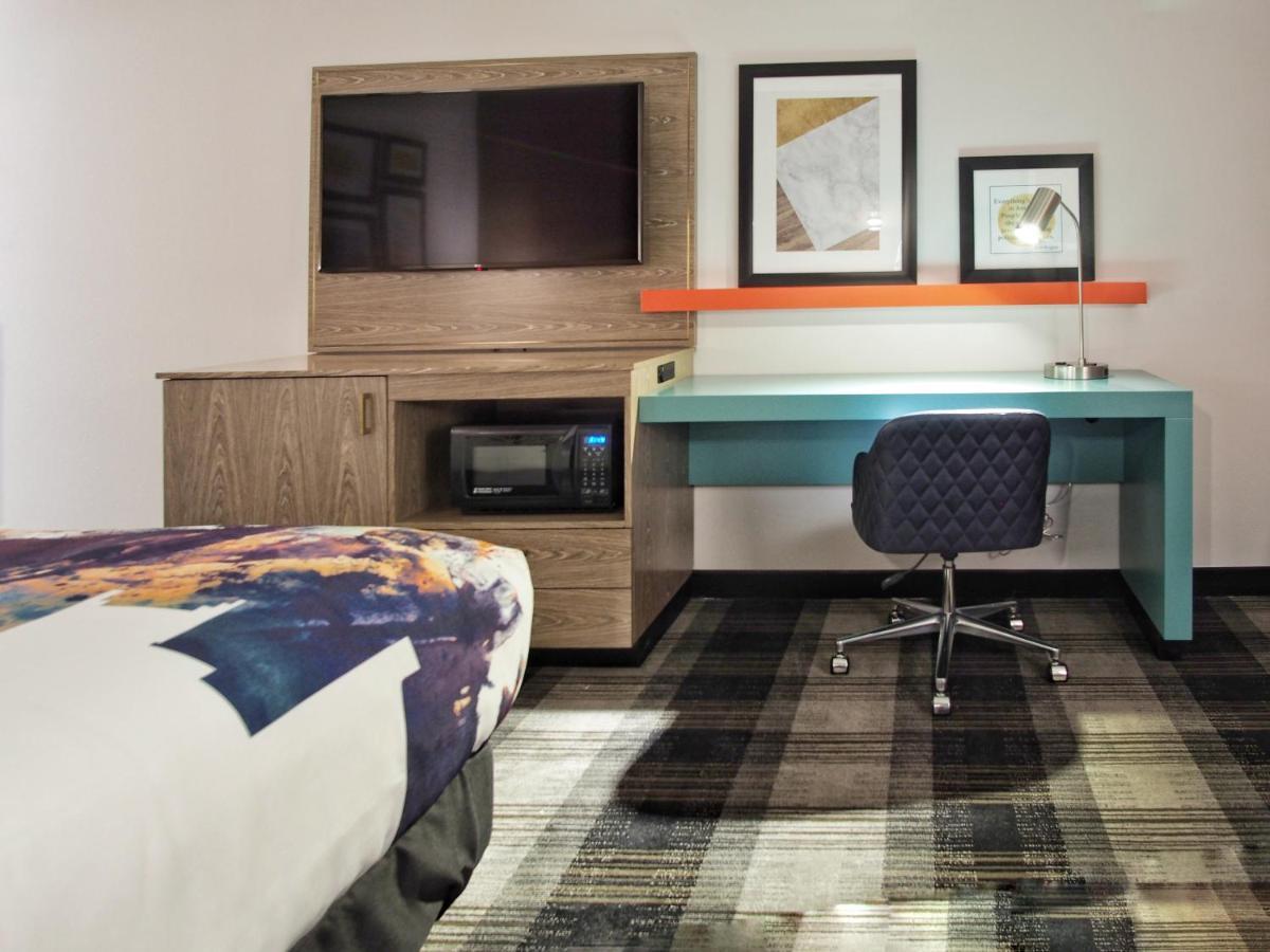 La Quinta By Wyndham Oklahoma City Airport Luaran gambar