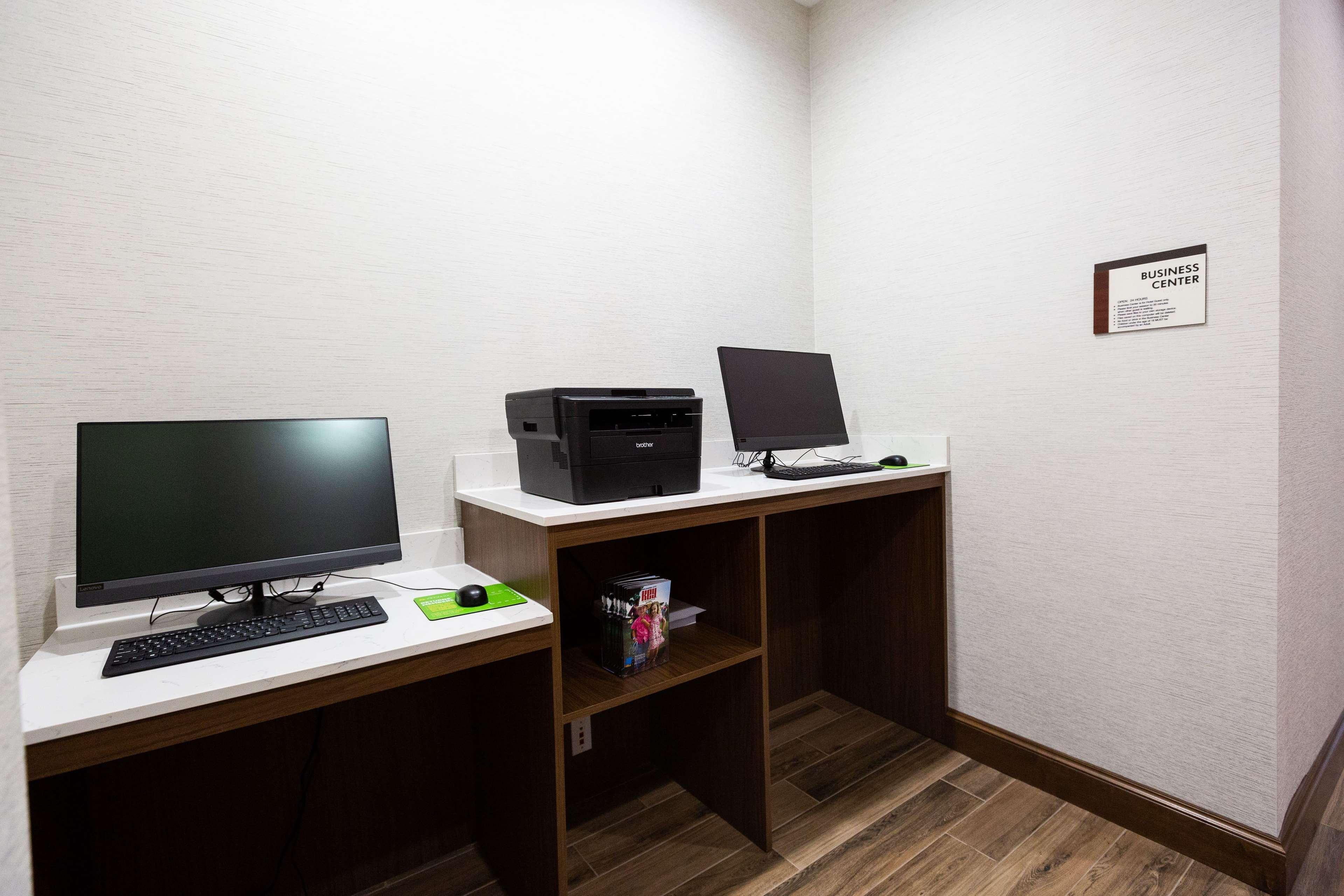 La Quinta By Wyndham Oklahoma City Airport Luaran gambar